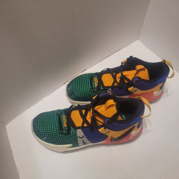 Nike LeBron Witness 7 Multicolor Size 6.5Y Sneaker - Picture 11 of 15